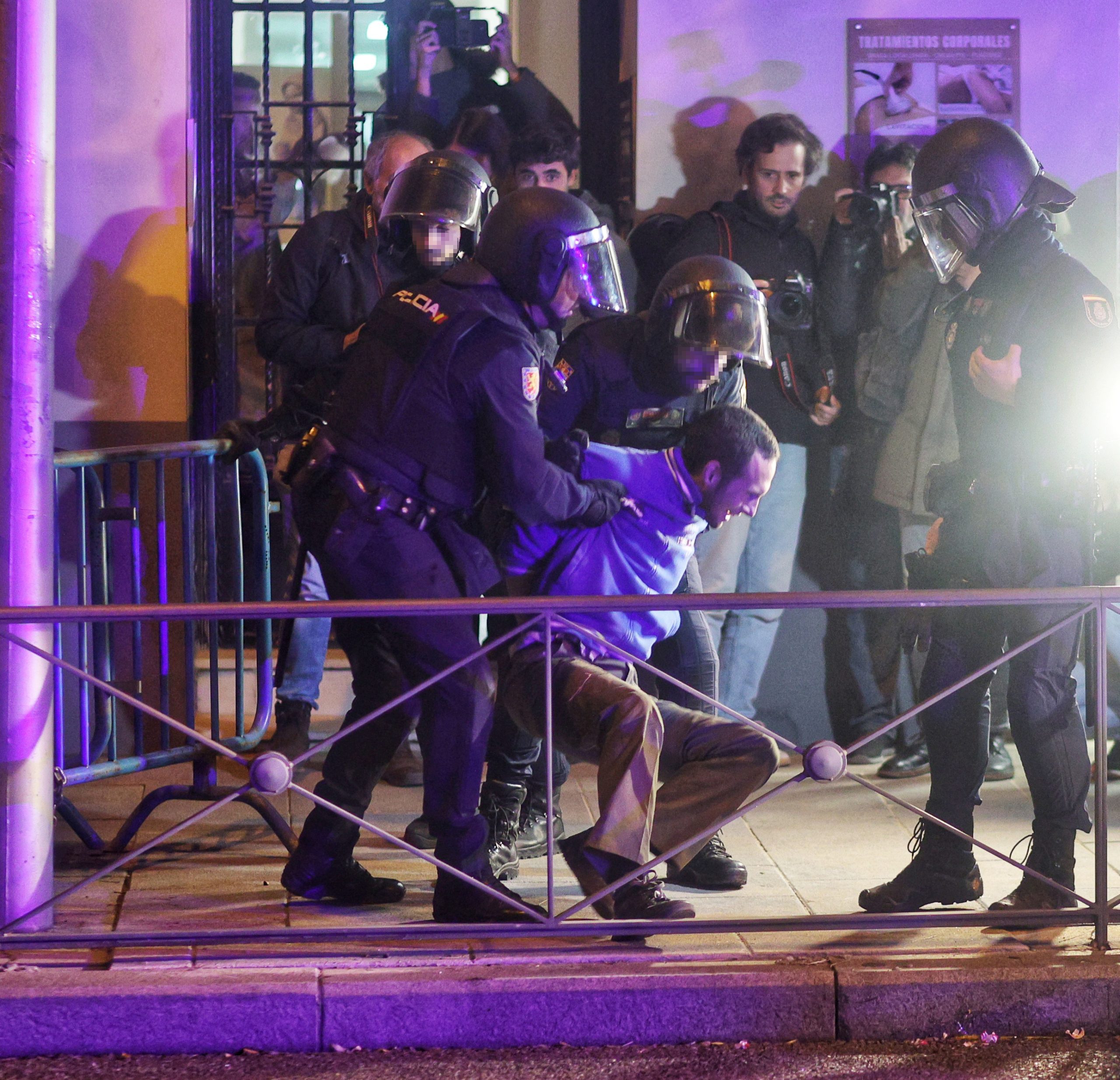REGIONAL/ Más de 2.100 policías, agredidos en la Comunidad | Noticias ...