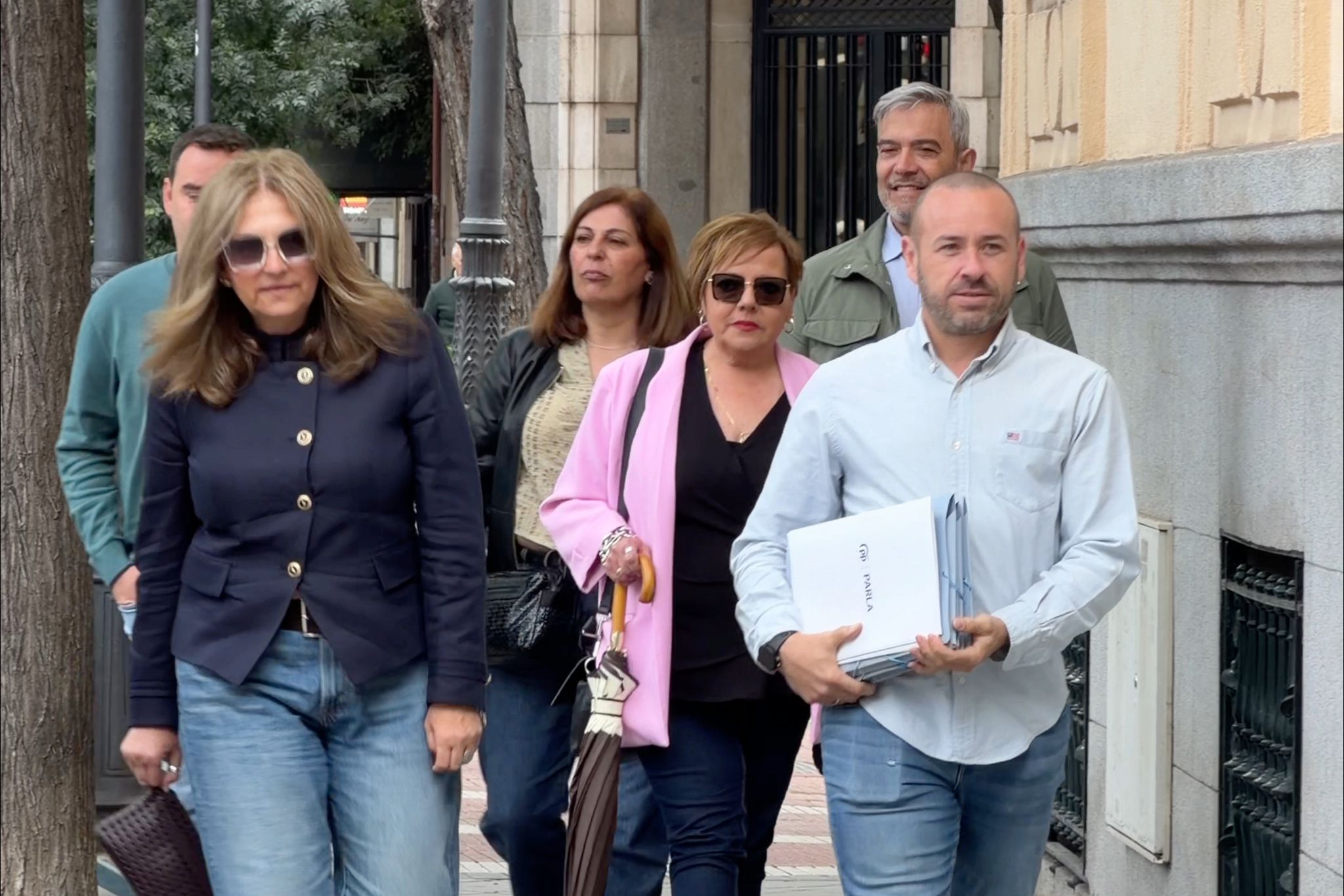 El PP de Parla pide amparo al Defensor del Pueblo al no poder acceder a ...
